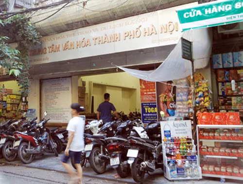 Đất vàng và trường học!