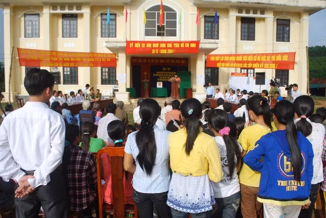 Bầu cử sớm ở vùng cao Quảng Nam thực sự là ngày hội lớn ảnh 6 Lễ khai mạc bầu cử