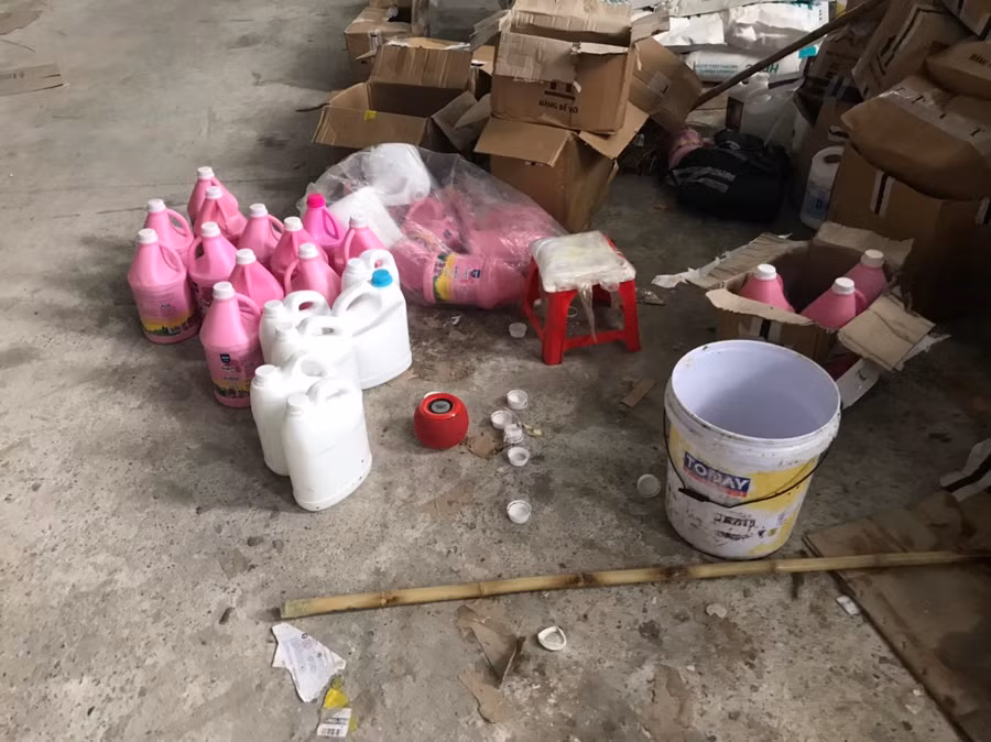 Công nghệ pha chế thủ công, nguyên lệu không có nguồn gốc xuất xứ.