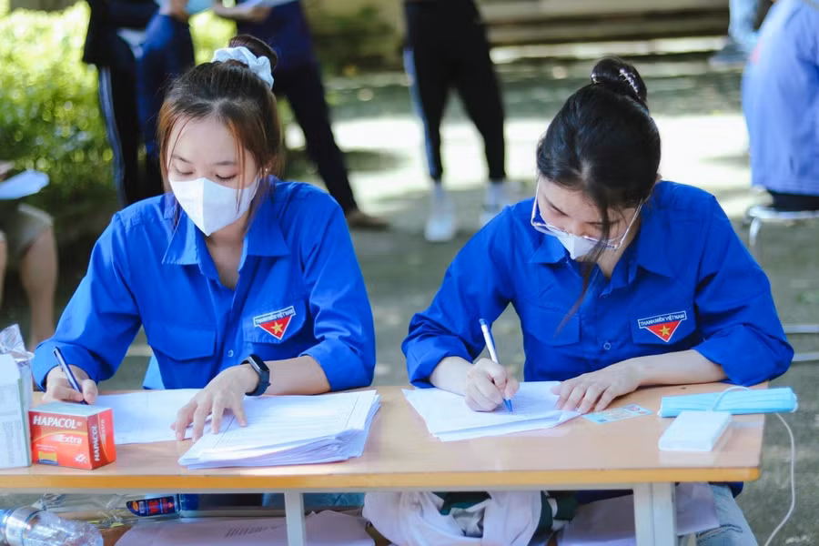 7 ngày cao điểm (từ 8/9 đến 15/9), Thành đoàn Hà Nội triển khai hơn 2.000 tình nguyện viên cấp Thành phố tăng cường về các quận, huyện trên địa bàn.