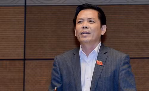 Tân Bộ trưởng Giao thông Nguyễn Văn Thể trình Quốc hội dự án thu hồi đất, bồi thường, hỗ trợ, tái định cư sân bay Long Thành. Ảnh: Quochoi