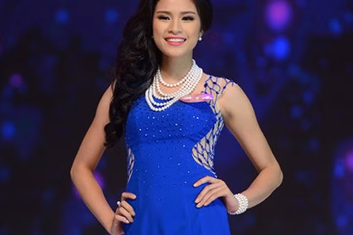 Những người đẹp tan tành giấc mơ Hoa hậu vì phẫu thuật thẩm mỹ