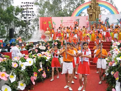 Nhà trường VN trong một nền GD tiên tiến đậm đà bản sắc dân tộc