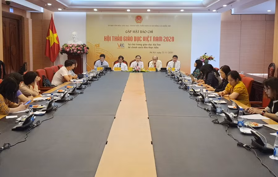 Toàn cảnh buổi gặp mặt
