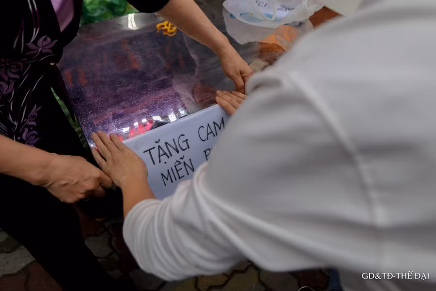 “Giải cứu” cam Hà Giang, phát miễn phí đến bệnh nhân, người lao động ảnh 6