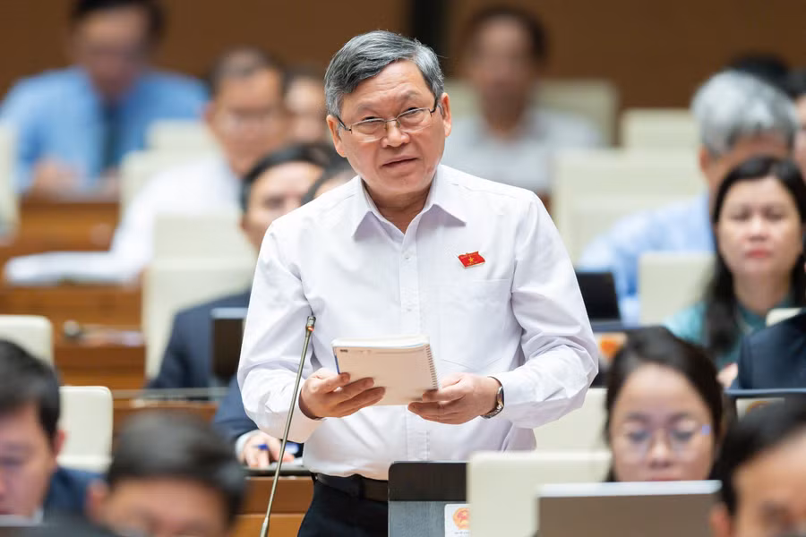 Đại biểu Tô Văn Tám - Đoàn ĐBQH tỉnh Kon Tum. Đại biểu Tô Văn Tám - Đoàn ĐBQH tỉnh Kon Tum.