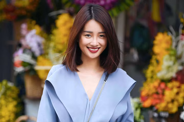 Phong cách thời trang ấn tượng của MC thể thao dẫn The Remix