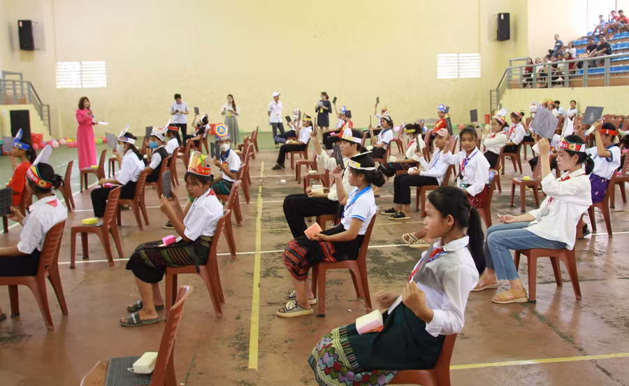 Nhiều câu hỏi trong cuộc thi xoay quanh đời sống văn hóa, phong tục của đồng bào Vân Kiều, Pa Kô.
