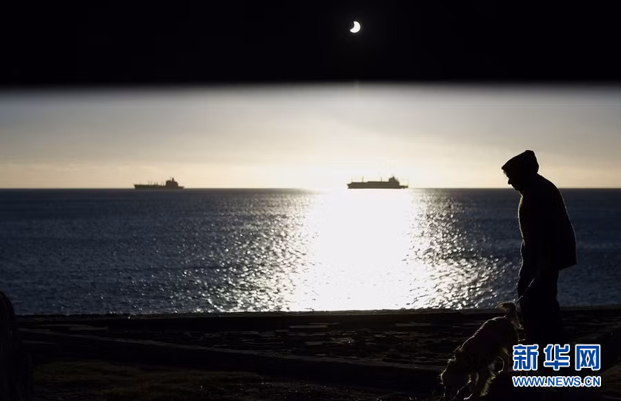 The moon passes between the sun and the earth during a solar eclipse in Valparaiso City, 75 miles (121 km) northwest of Santiago, July 11, 2010