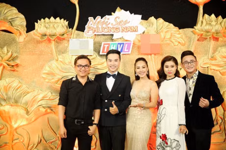 Le Phuong tay trong tay nguoi yeu, tu choi tra loi tin don mang thai - Anh 14