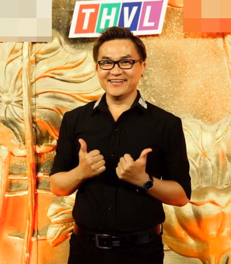 Le Phuong tay trong tay nguoi yeu, tu choi tra loi tin don mang thai - Anh 13