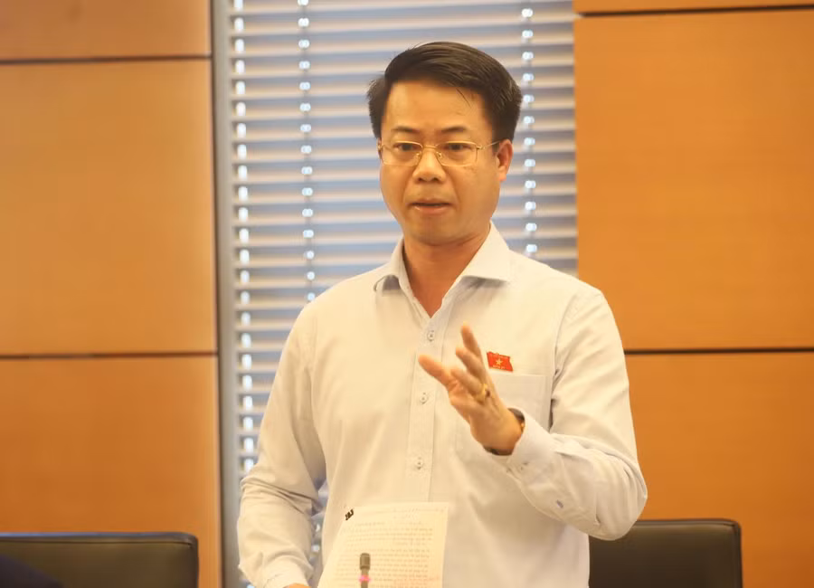 Đại biểu Quốc hội Hoàng Quốc Khánh (Đoàn đại biểu Quốc hội tỉnh Lai Châu).