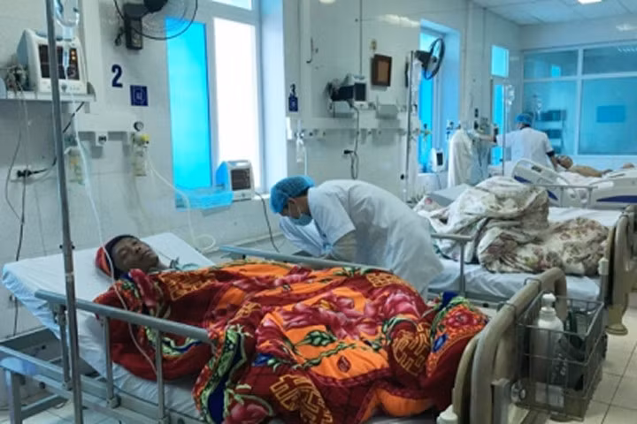 Vụ ngộ độc tại Lai Châu: Sức khỏe bệnh nhân tiến triển chậm