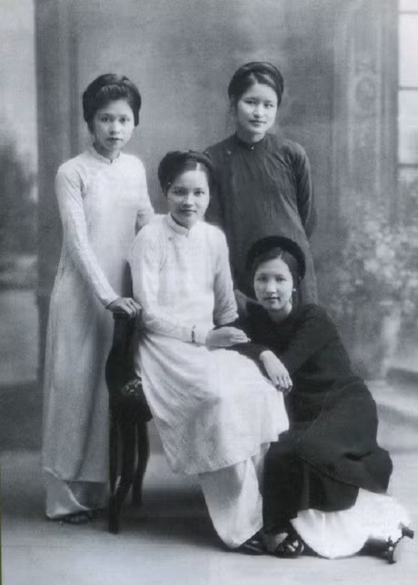 Ve dep tu trang phuc cua phu nu Viet Nam xua va nay - Anh 12
