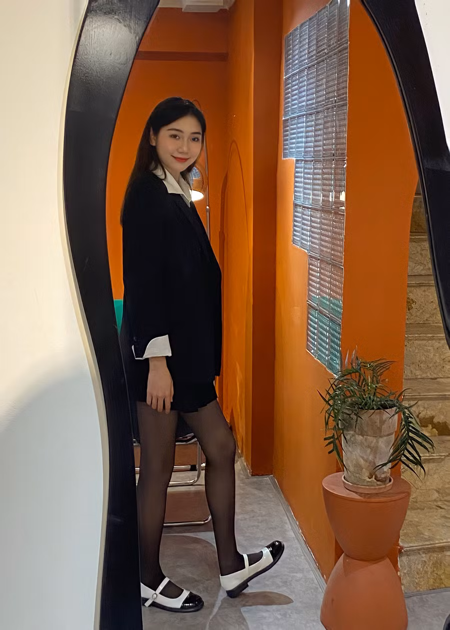 Sau cuộc thi, Lê Thị Lan Anh không ngừng rèn luyện bản thân, phấn đấu hoàn thiện cả về thể chất lẫn tinh thần để làm bước đệm, chuẩn bị cho việc bước vào những sân chơi lớn hơn. Sau cuộc thi, Lê Thị Lan Anh không ngừng rèn luyện bản thân, phấn đấu hoàn thiện cả về thể chất lẫn tinh thần để làm bước đệm, chuẩn bị cho việc bước vào những sân chơi lớn hơn.