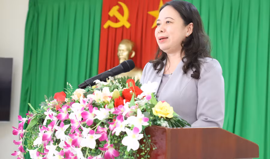 Phó Chủ tịch nước Võ Thị Ánh Xuân phát biểu tại Trung tâm. (Ảnh: TT)