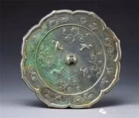 Su that kinh ngac trong mo co phi tan Trung Quoc - Anh 7
