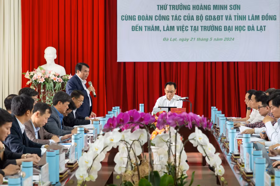 Đại diện tỉnh Lâm Đồng báo cáo Đề án. (Ảnh: MM)