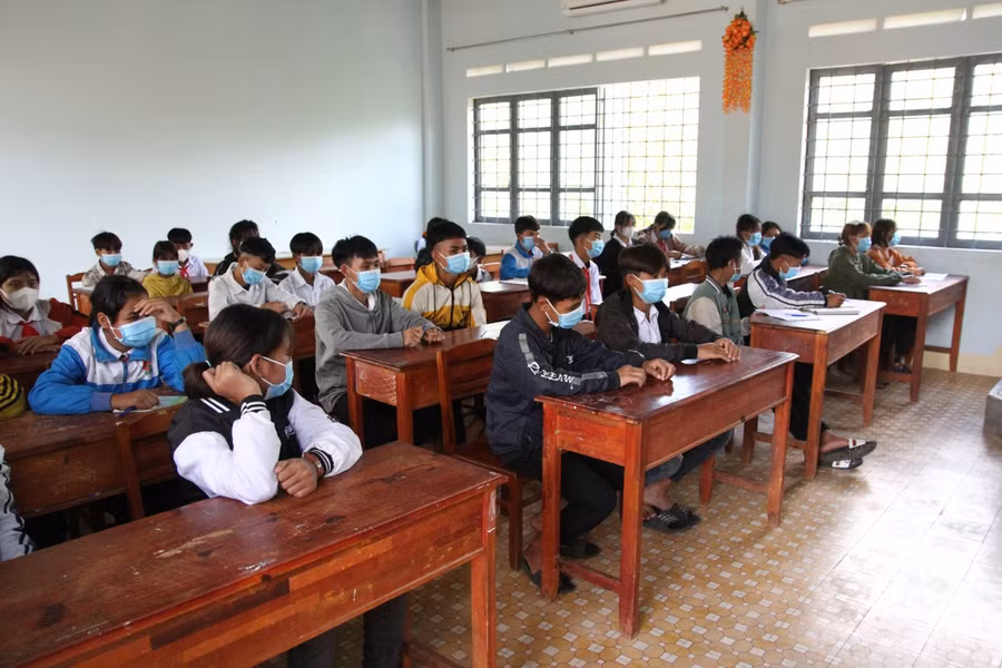 Học sinh Trường PTDT bán trú THCS xã Krong (huyện Kbang) còn nhiều khó khăn, thiếu thốn.