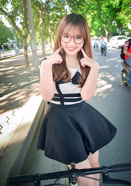 Nhan sac 