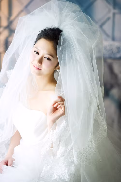Jang Na Ra yêu kiều trong váy cưới ảnh 3