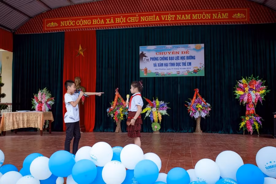 Sinh động hình thức tuyên truyền phòng chống bạo lực học đường. Ảnh minh hoạ/ INT