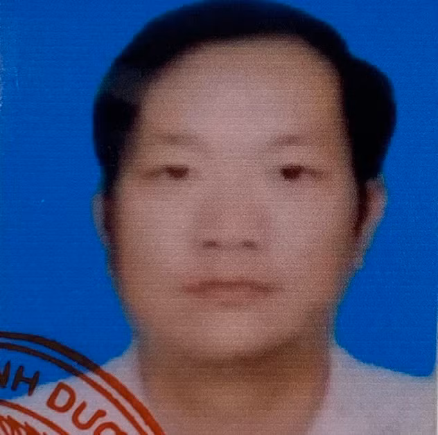 Ông Vi Văn Dũng.