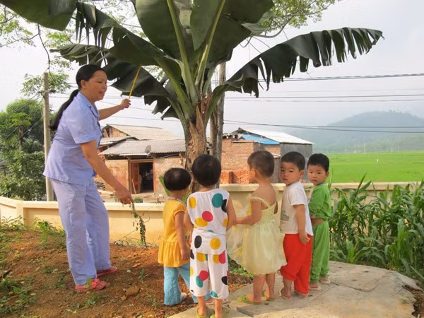 Giáo viên mầm non hợp đồng: Vẫn chờ mức lương tương xứng ảnh 2 Giáo viên mầm non hợp đồng: Vẫn chờ mức lương tương xứng ảnh 2