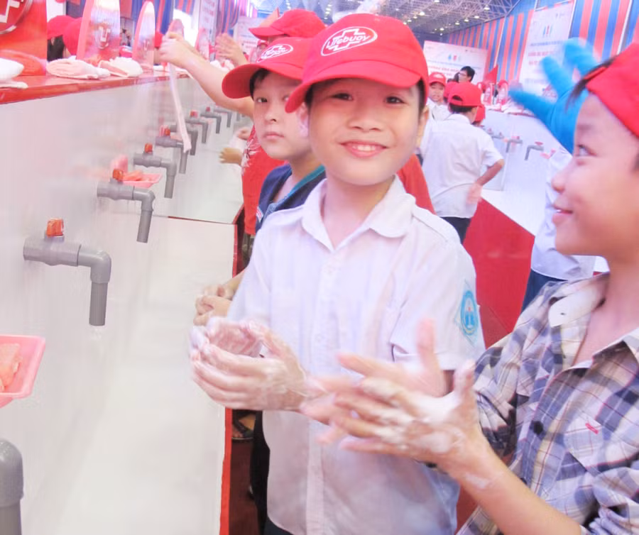 Phòng chống dịch bệnh: Cuộc chiến nhiều thách thức