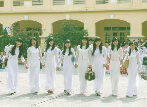 Những đứa trẻ "lọc lõi" về giới tính