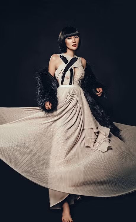 Hoa hau Kim Nguyen 