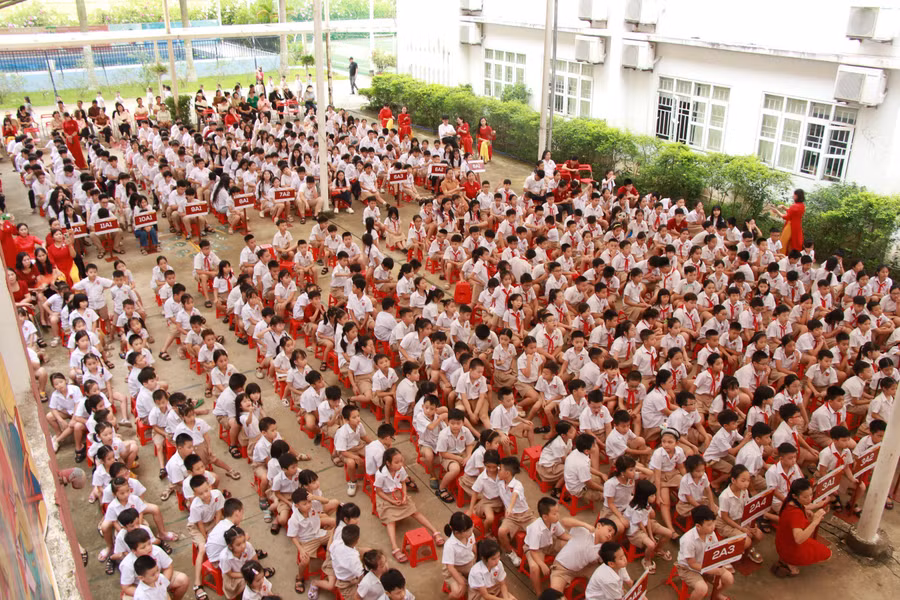 Trường Hội nhập quốc tế iSChool Hà Tĩnh vừa tổ chức Lễ tổng kết cho học sinh khối THCS&amp;THPT và khối mầm non.