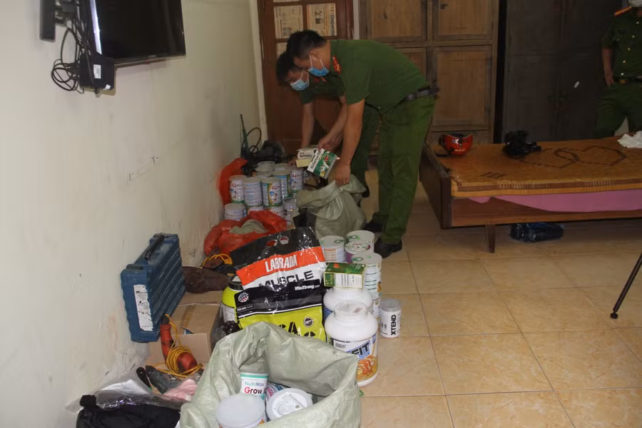 Tang vật của các vụ trộm cắp tài sản do Đà thực hiện. Ảnh: Công an Hưng Yên.
