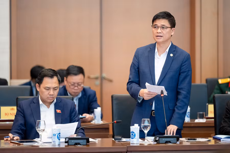 Ông Ngọ Duy Hiểu phát biểu tại hội nghị.