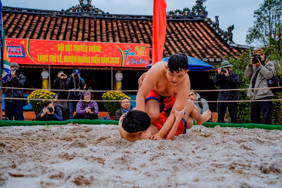 Hội vật nhằm phát hiện và bồi dưỡng những vận động viên cho bộ môn Vật của tỉnh Thừa Thiên - Huế, ý nghĩa rèn luyện sức khỏe và mong cho mùa màng bội thu.