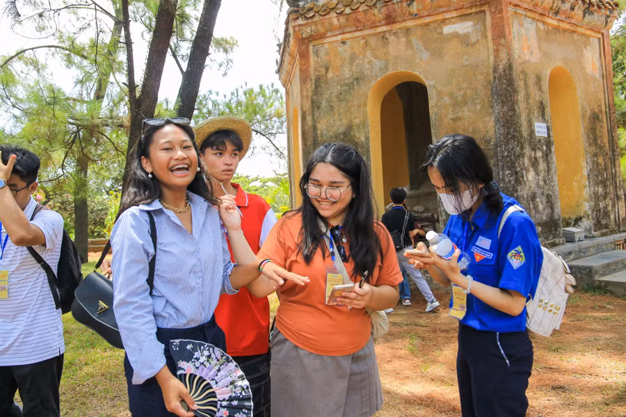 Nhiều hoạt động bổ ích, thú vị đối với học sinh và giáo viên nước ngoài.