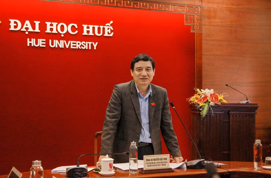 Chủ nhiệm Ủy ban Văn hóa, Giáo dục Quốc hội khóa XV cho nhiều ý kiến về việc phát triển ĐH Huế thành ĐH Quốc gia.