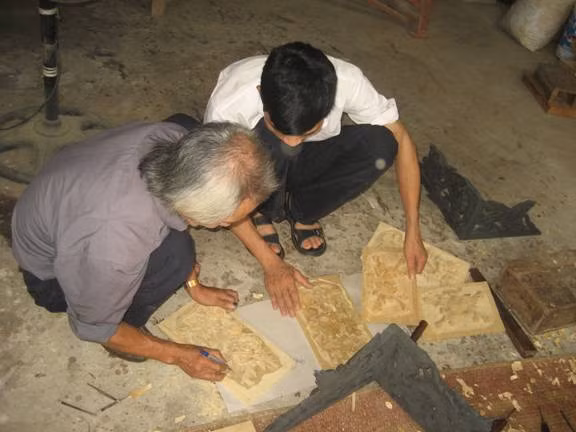 Dạy nghề trong làng nghề: Học để phát triển làng nghề