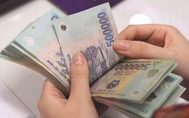 Tăng mức lương tối thiểu vùng là một trong những chính sách nổi bật sẽ có hiệu lực từ tháng 7/2022. Ảnh minh họa.