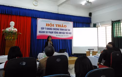 Hội thảo góp ý Khung chương trình đào tạo ngành Sư phạm tiếng Anh bậc tiểu học