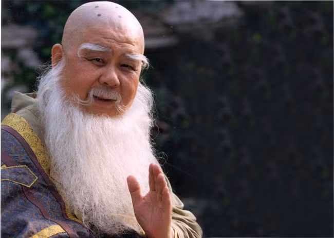 Phương Chứng đại sư trong phim Tiếu ngạo giang hồ 2001.