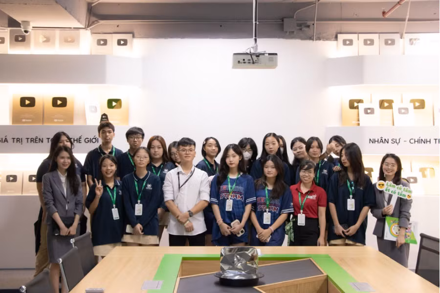 Học sinh khối 11 trường Vinschool Ocean Park tham gia ngày hội Open Day của Sconnect Academy ngày 22/9.