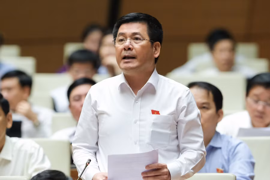 Bộ trưởng Bộ Công thương Nguyễn Hồng Diên.