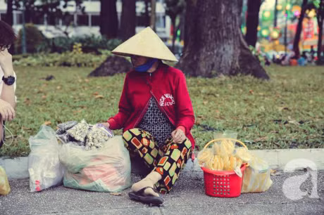 Que me oi! Tet nay con van chua the ve giua cuoc muu sinh... - Anh 6
