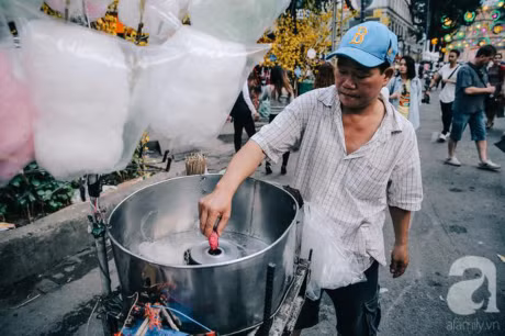 Que me oi! Tet nay con van chua the ve giua cuoc muu sinh... - Anh 4