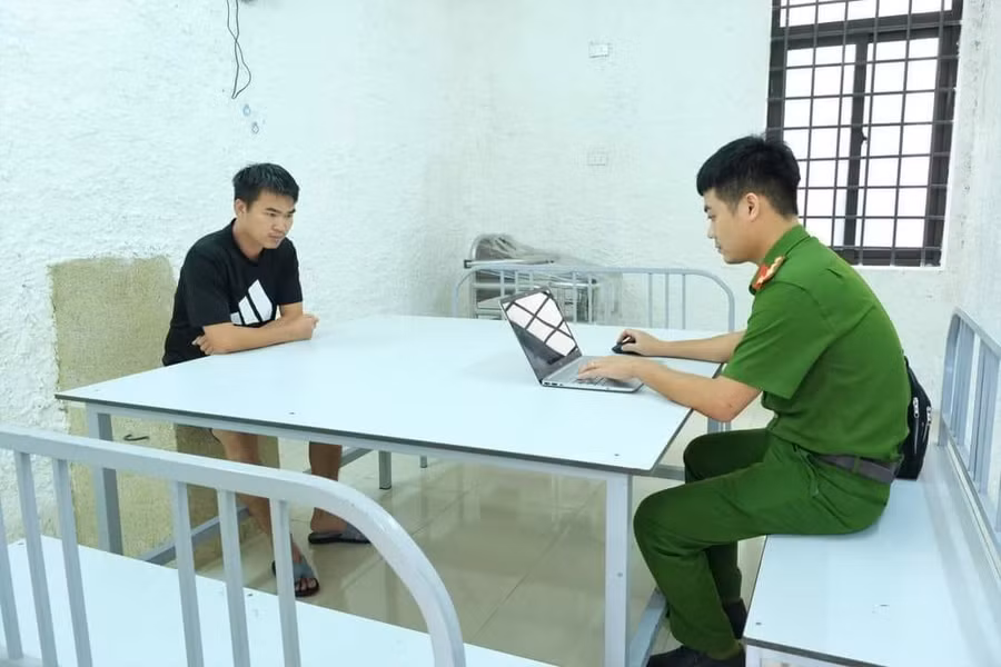 Lê Xuân Giáp tại cơ quan điều tra. (Ảnh CA Hà Tĩnh).