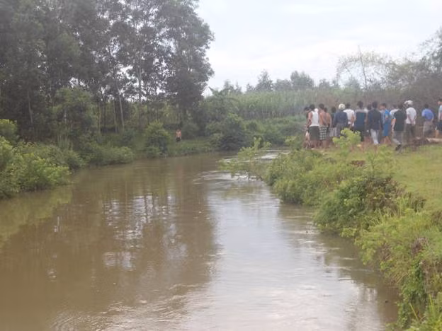 Tân sinh viên ĐH Quân sự chết đuối thương tâm