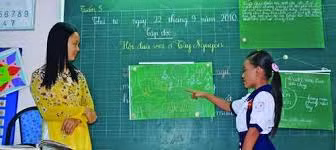 Bé yêu cô nhiều lắm