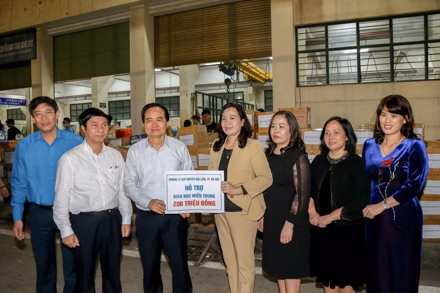 Trân trọng tiếp nhận hỗ trợ GD miền Trung
