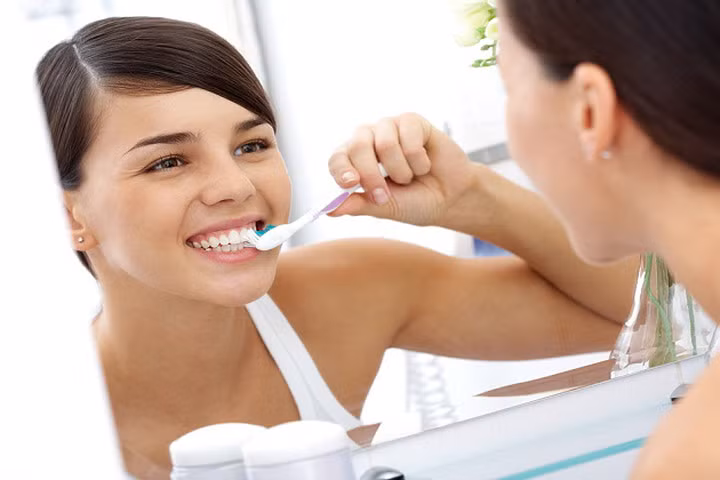 Chảy máu chân răng 'tố' bạn đang gặp phải vấn đề nghiêm trọng